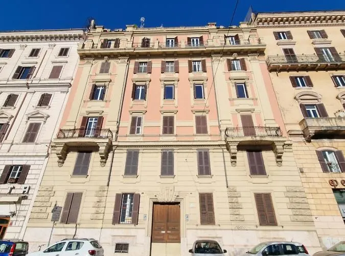 Casa Cecilia Konukevi Roma